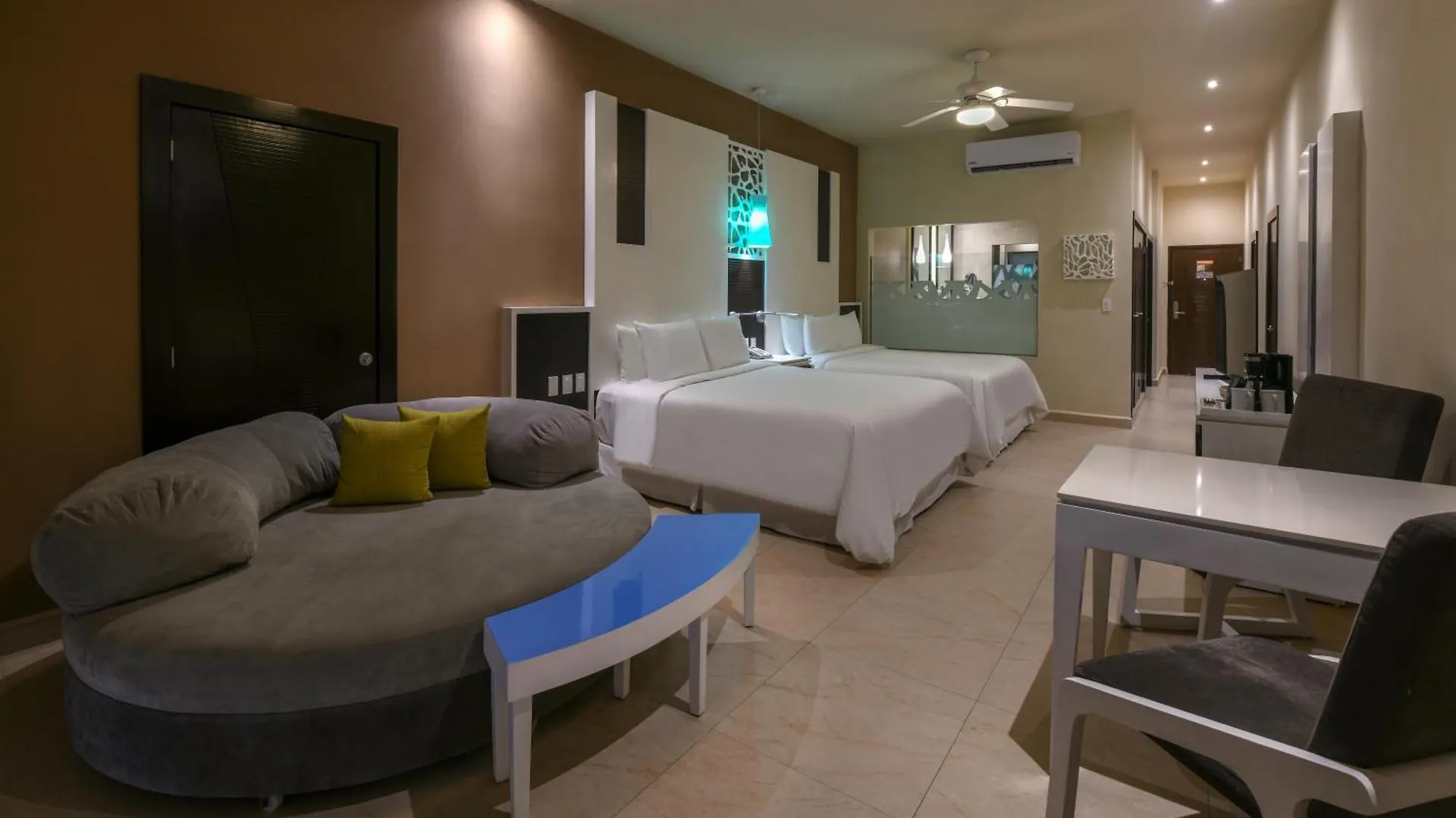 El Dorado Seaside Suites Catamaran, Cenote & More Inclusive (Adults Only) Xpu Ha Semesteranläggning (resort)
