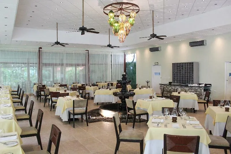 El Dorado Seaside Suites Catamaran, Cenote & More Inclusive (Adults Only) Xpu Ha Semesteranläggning (resort)